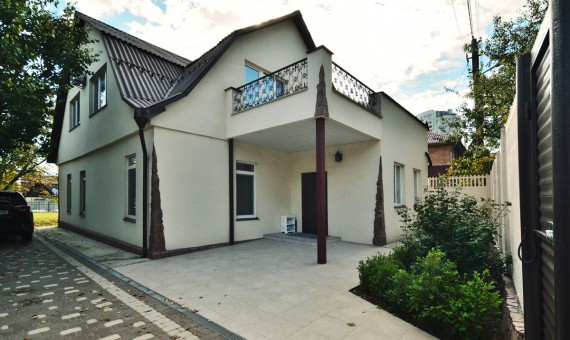 Sell a house Агентство Недвижимости Киев. Продать, купить недвижимость, квартиру, дом DSC 8378 1 570x340